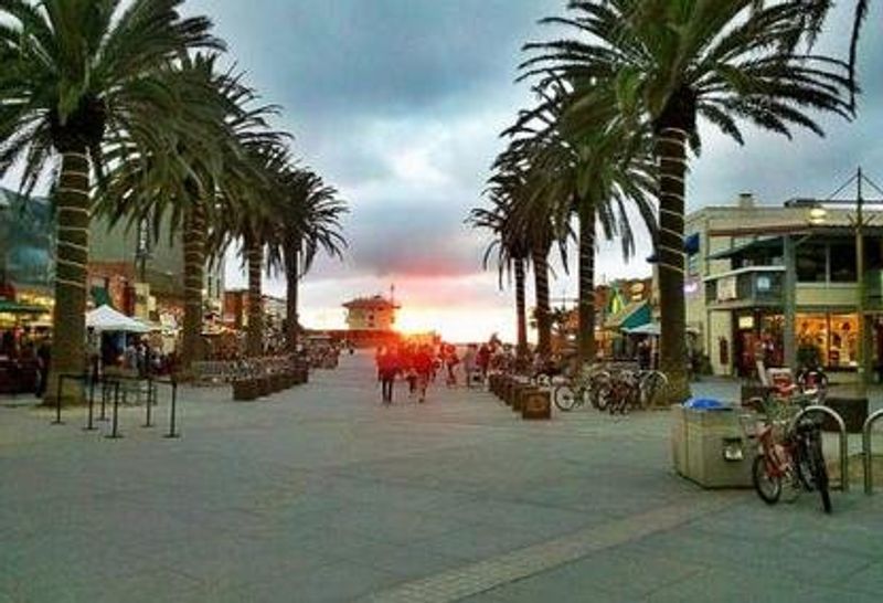 roommates in Hermosa Beach Private Room in 3Bed.2Bath - cirtru.com