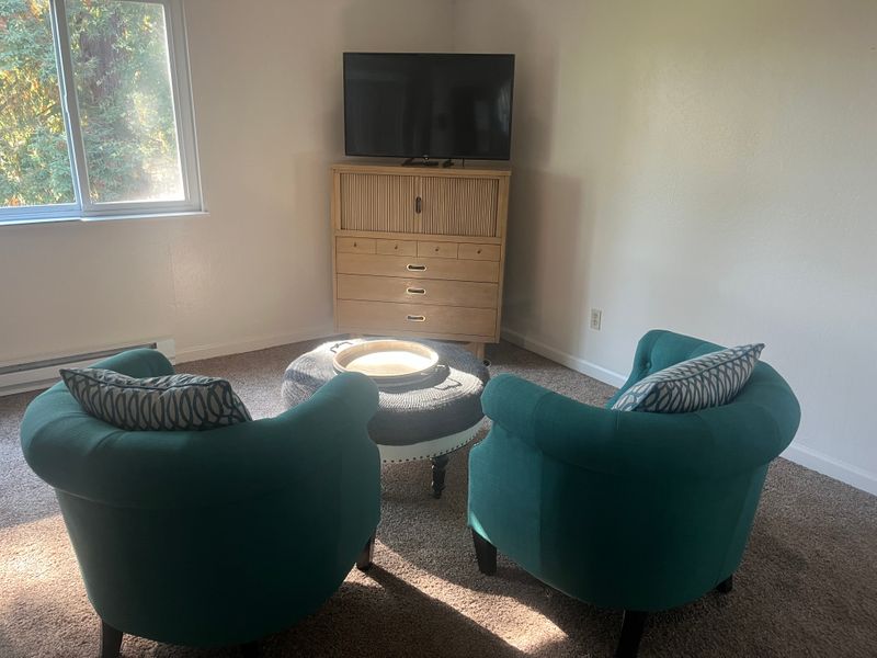 roommates in Santa Rosa Private Room in 5Bed.3Bath - cirtru.com