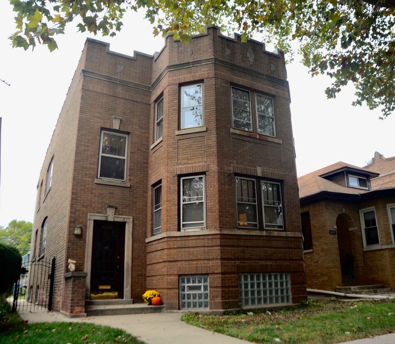 roommates in Chicago Entire Place 2Bed.1Bath - cirtru.com