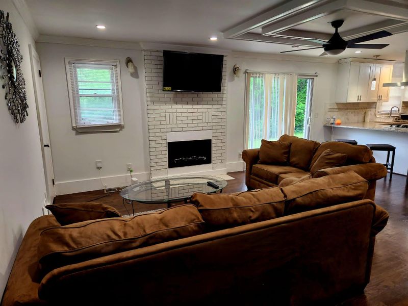 roommates in Undisclosed, Sandy Springs, GA 30328 Live in Sandy Springs (id. 29441) - cirtru.com