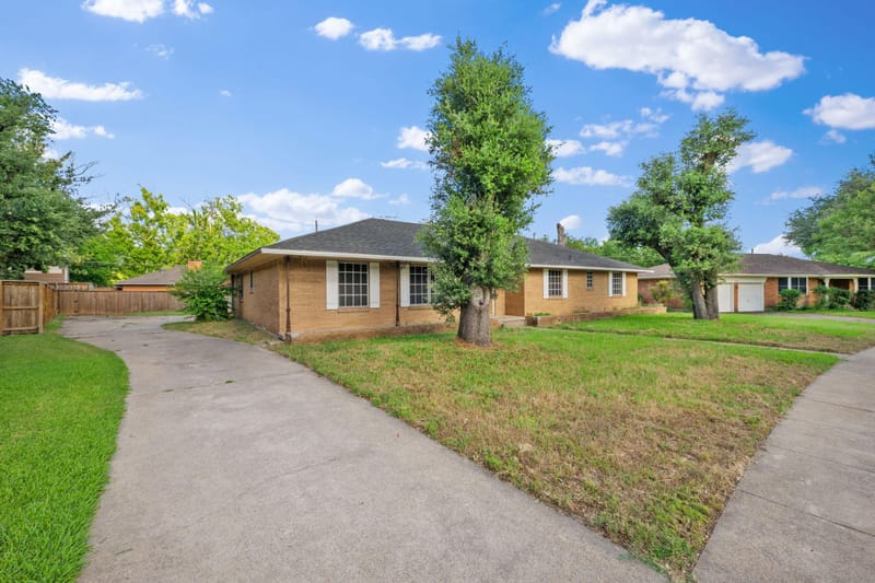 roommates in Undisclosed, Garland, TX 75042 Modern Coliving Near Historic Downtown Garland!  Fully Renovated Home with Premium Common Spaces (id. 36307) - cirtru.com