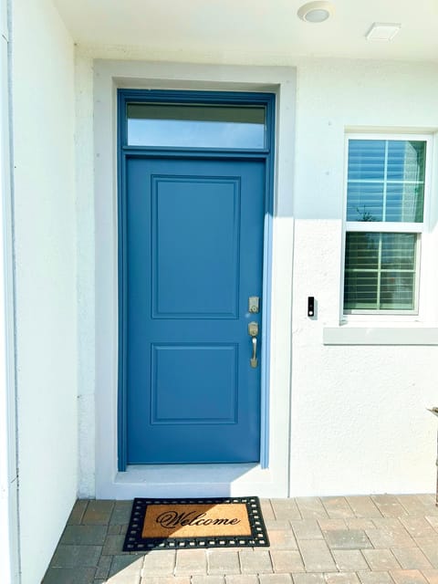 roommates in Lehigh Acres Room3Bed.2.5Bath - cirtru.com