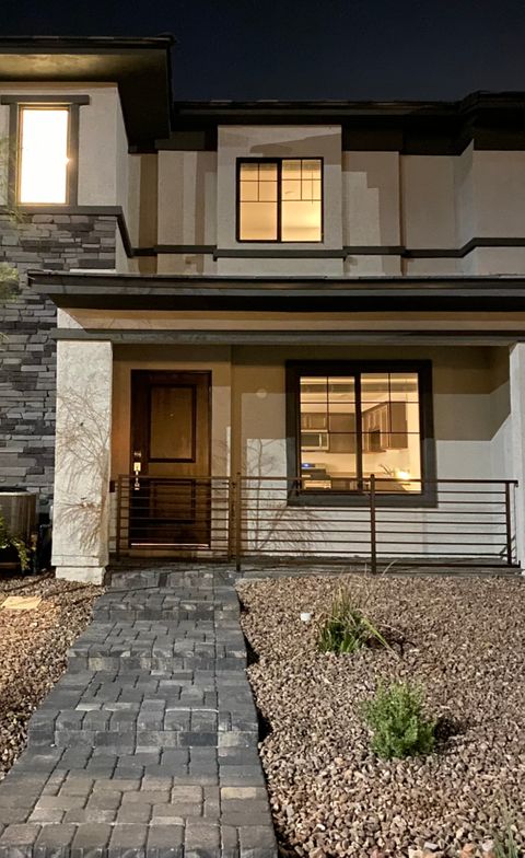 Private Room in 3Bed.2.5Bath