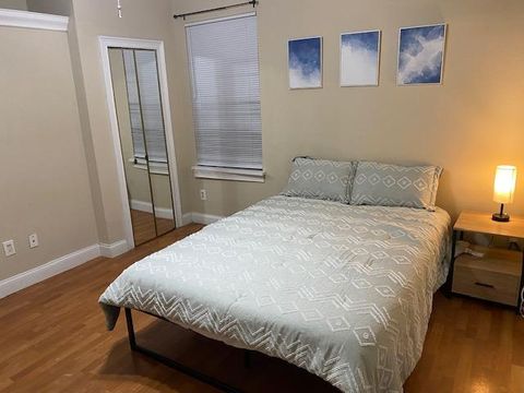 Large Beautiful Casselberry House with Ethernet Connections to Every Room!! (id. 2973)