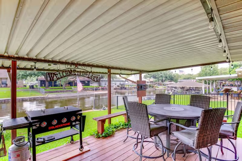 Entire Place 3Bed.2Bath