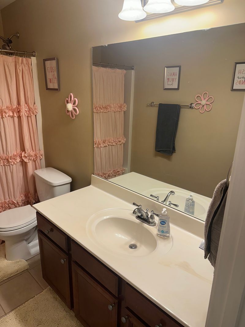 roommates in Sugar Hill Private Room in 1Bed.1Bath - cirtru.com