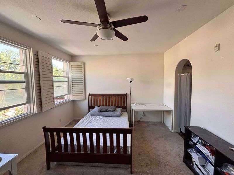 Private Room in 3Bed.3.5Bath