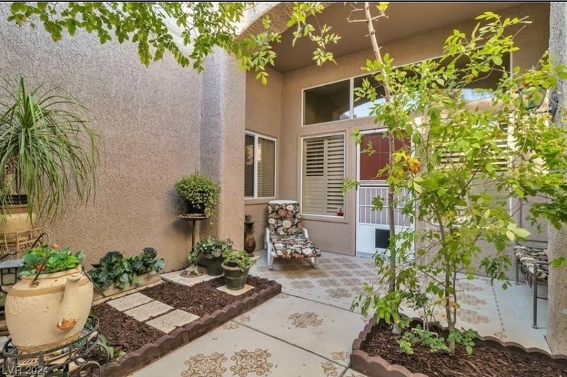roommates in Las Vegas Private Room in 2Bed.2Bath - cirtru.com