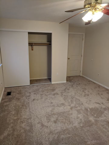 roommates in Aurora Private Room in 3Bed.2Bath - cirtru.com