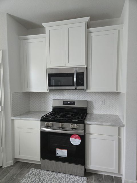 Houston Home (id. 33800)