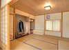 2b/2b Avail in Mid-Century Bungalow