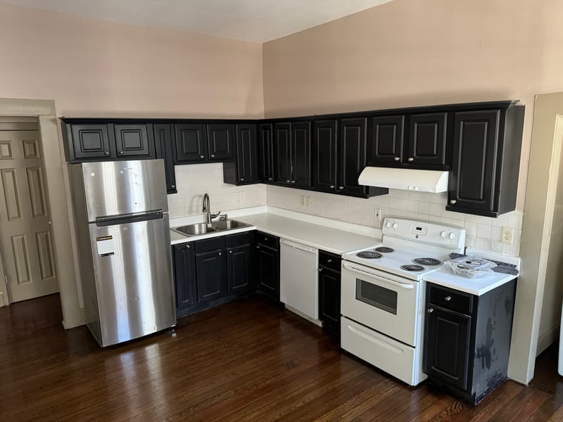 Entire Place 4Bed.3Bath