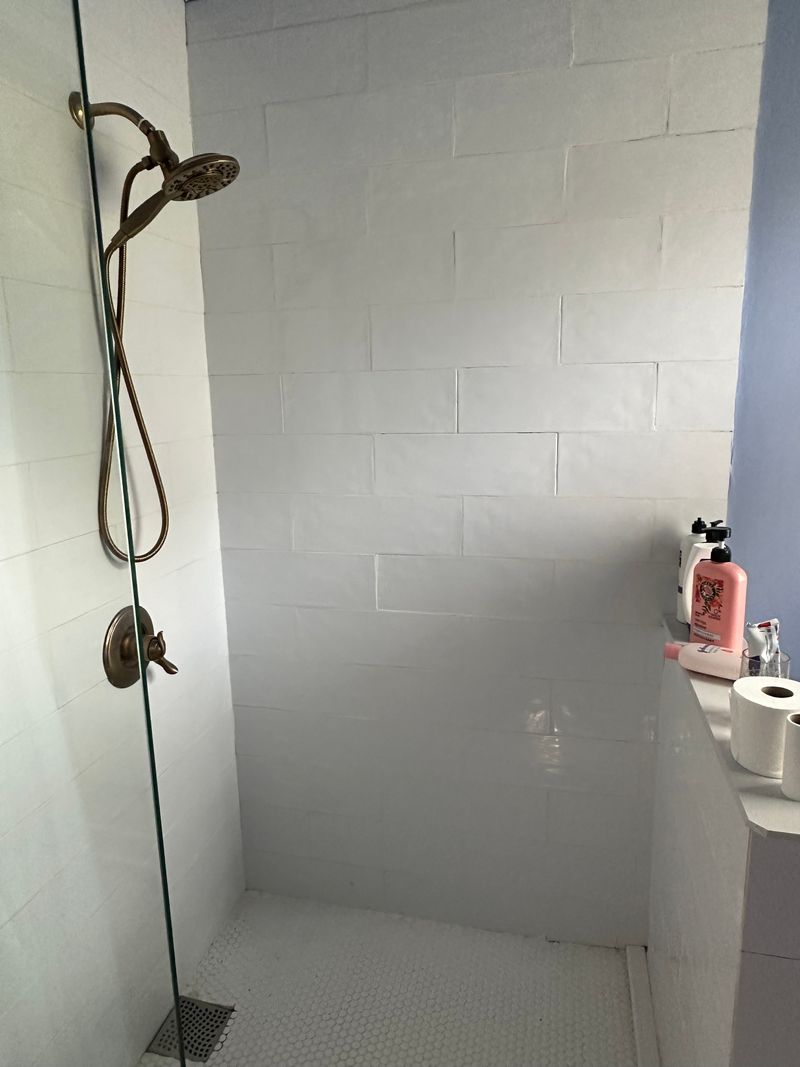roommates in Mastic Beach Private Room in 1Bed.1Bath - cirtru.com