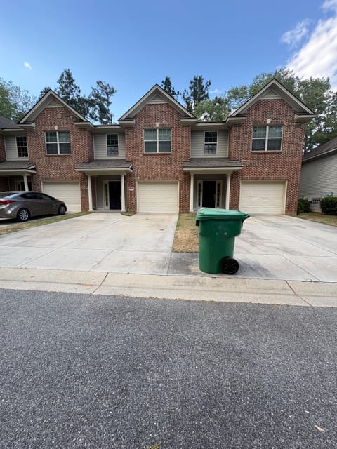 Live in Valdosta (id. 40274)