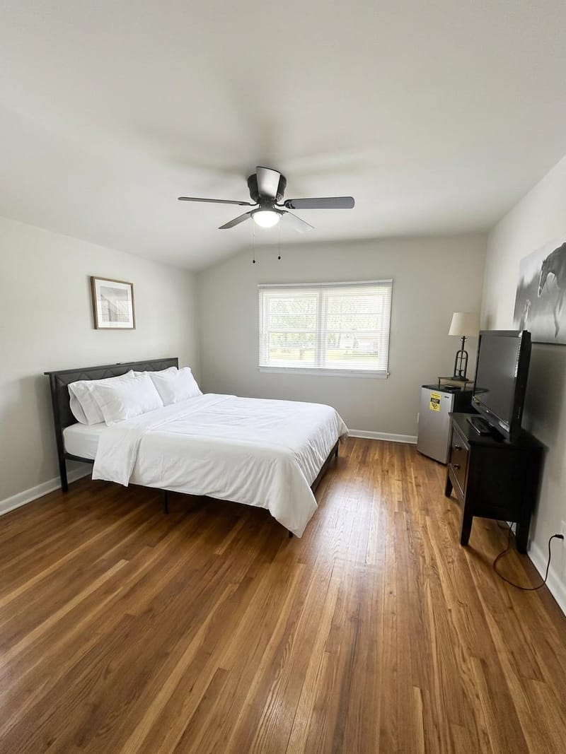 Your New Home Awaits in Charlotte! (id. 15437)