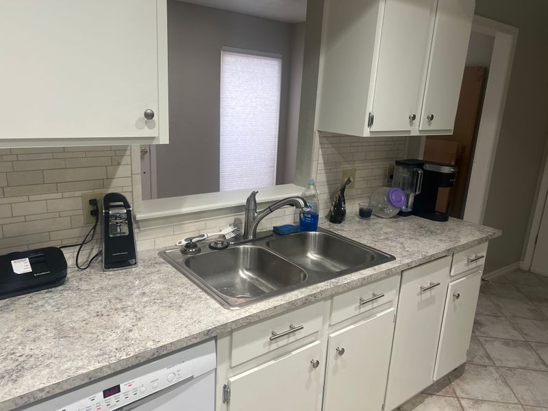 roommates in Oklahoma City Room3Bed.2Bath - cirtru.com