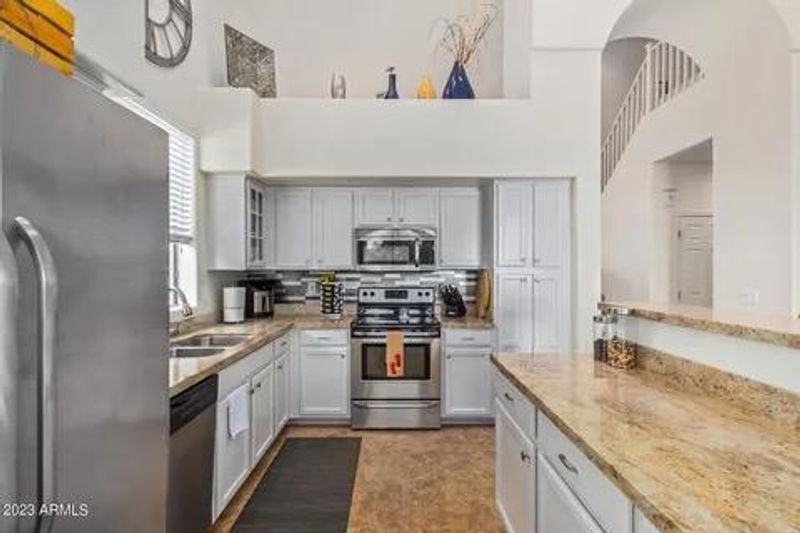 roommates in Phoenix Private Room in 5Bed.3Bath - cirtru.com