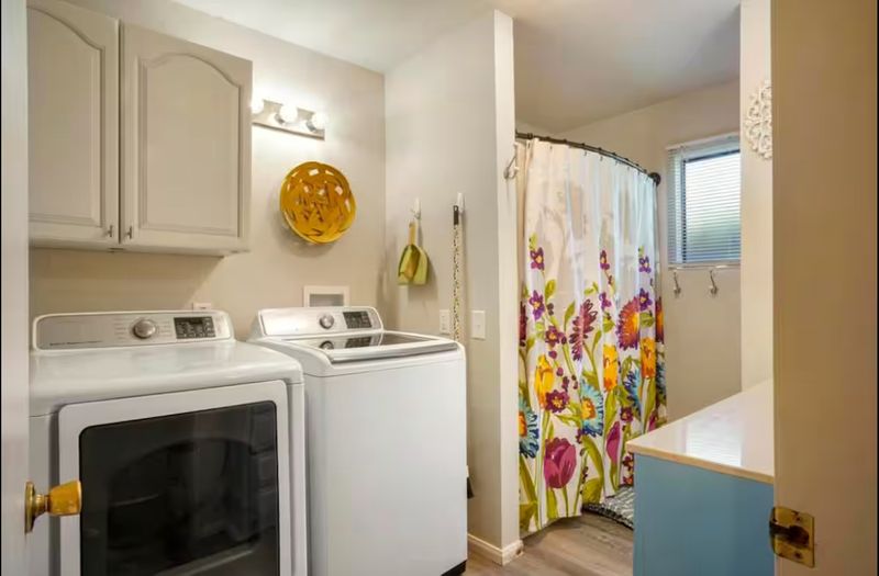 Entire Place 2Bed.1Bath