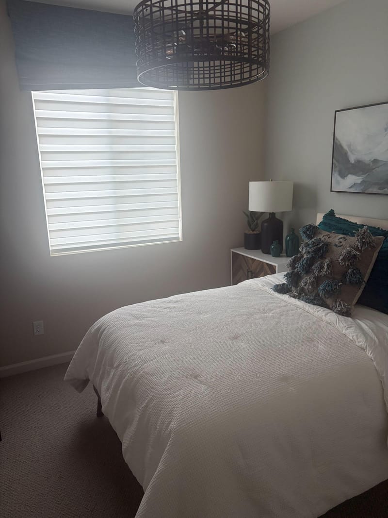 Live in Moreno Valley (id. 45314)