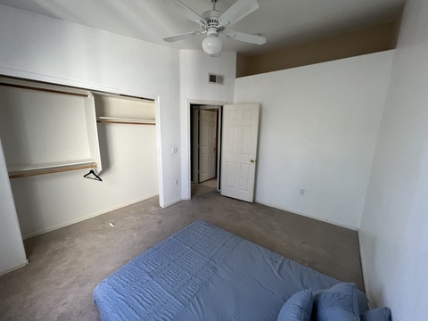 roommates in Glendale Private Room in 2Bed.2Bath - cirtru.com