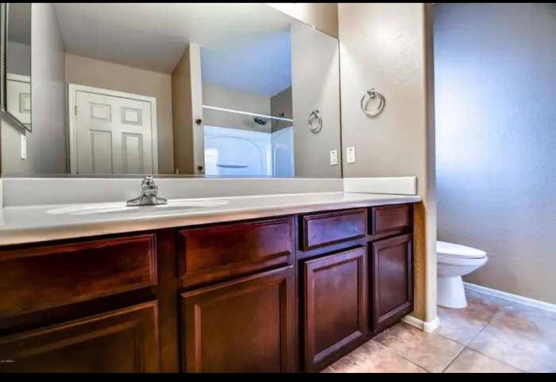 roommates in Buckeye Private Room in 1Bed.1Bath - cirtru.com