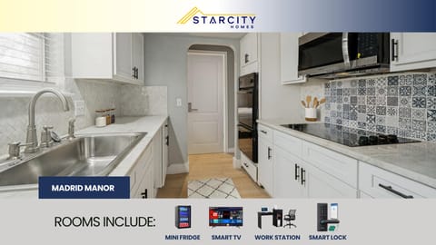 LUXURY ROOMS  Modern & Large San Antonio Home by StarCity Homes! | Madrid Manor (id. 36409)