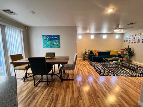 roommates in Las Vegas Private Room in 3Bed.2.5Bath - cirtru.com