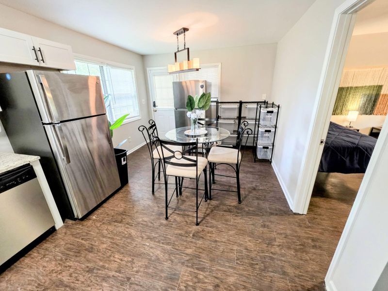 roommates in Undisclosed, Atlanta, GA 30318 1 GIG Super Fast Internet + 3 min walk to the bus stop + fully furnished kitchen (id. 32463) - cirtru.com