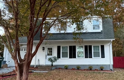 roommates in Undisclosed, Newport News, VA 23608 North Newport News Home (id. 16246) - cirtru.com