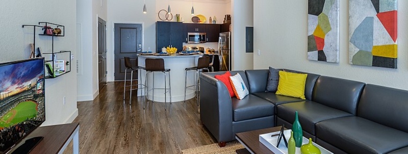 Private Room in 3Bed.3Bath