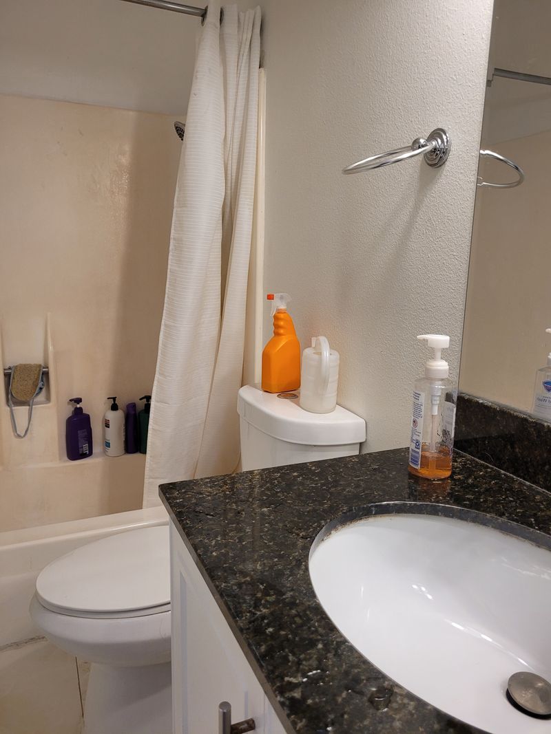 roommates in Irvine Private Room in 3Bed.3Bath - cirtru.com