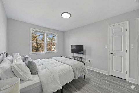 Modern Renovated Townhouse in Ramblewood — Ideal Location & Amenities (id. 23933)