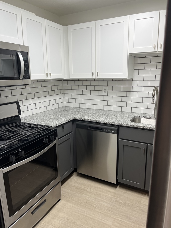 roommates in Roxbury Private Room in 1Bed.1Bath - cirtru.com