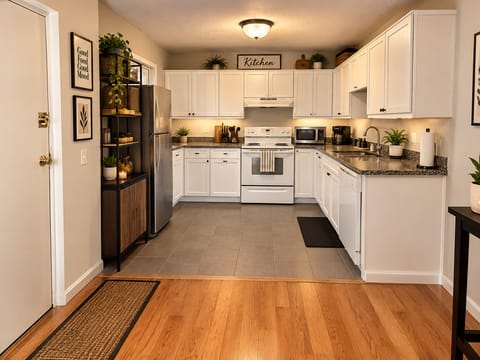 roommates in Quincy Entire Place 1Bed.1Bath - cirtru.com