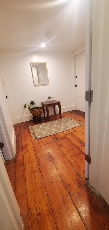 roommates in Roxbury Private Room in 3Bed.1Bath - cirtru.com