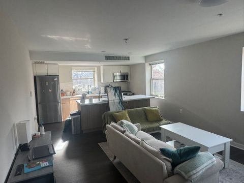 Private Room in 2Bed.1Bath