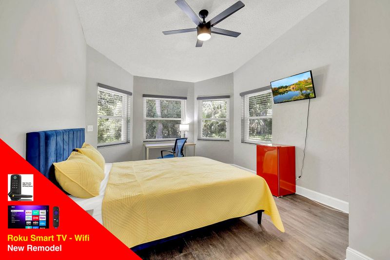 Five-Star Palm Coast HomeHigh-Quality Finishes! Near shopping!  . Comfort , Relaxation, Homey! MOVE IN  SPECIALS (id. 7855)