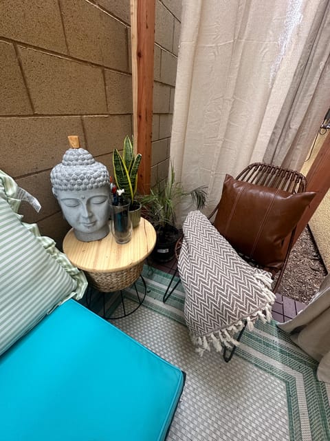 Lomita Home, a 2 minute walk to transit stop Pacific Coast Hwy & Eshelman Ave (Westbound) (id. 34805)