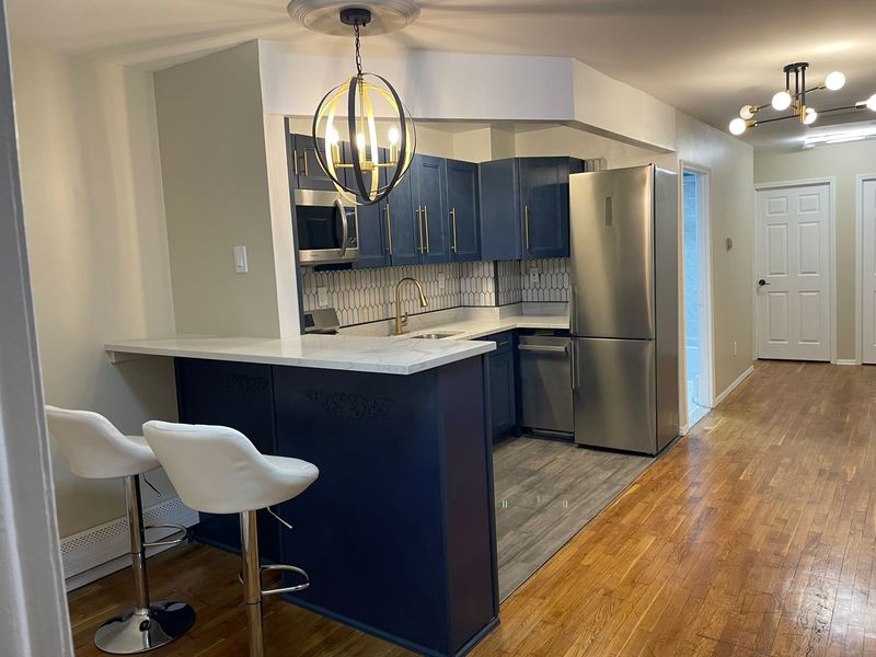 Private Room in 3Bed.1Bath