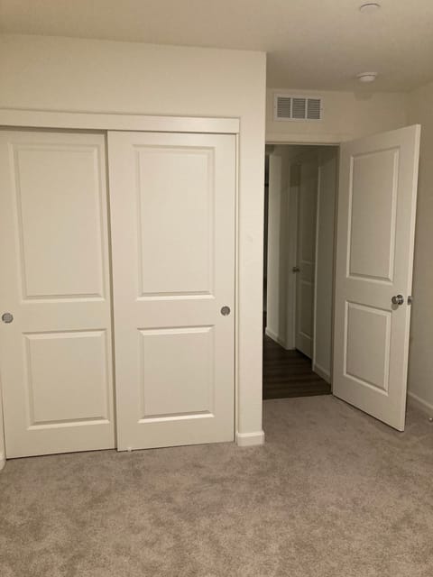 Private Room in 4Bed.3Bath