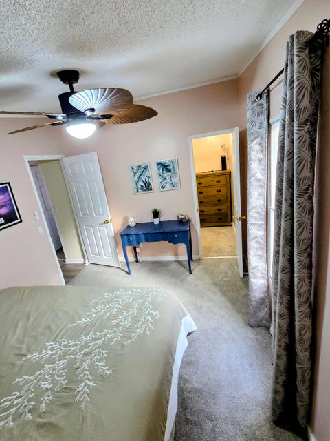 Private Room in 3Bed.2Bath