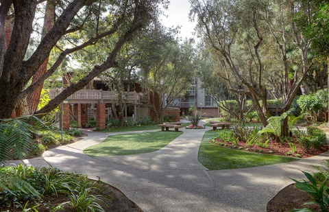roommates in Culver City 1BHK + Internet + DirecTV Included - cirtru.com