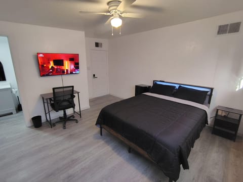 roommates in Undisclosed, Phoenix, AZ 85017 4548 North 29th Avenue  Phoenix, AZ (id. 43826) - cirtru.com