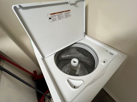 Private Room in 3Bed.2Bath