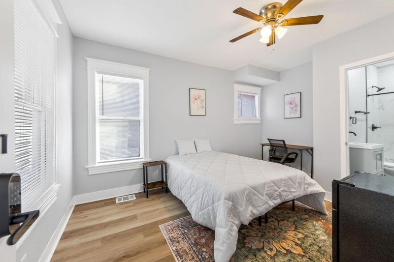 roommates in Undisclosed, Kansas City, MO 64128 Clean, Modern Home | Private Baths MINI FRIDGES in each room! (id. 13370) - cirtru.com