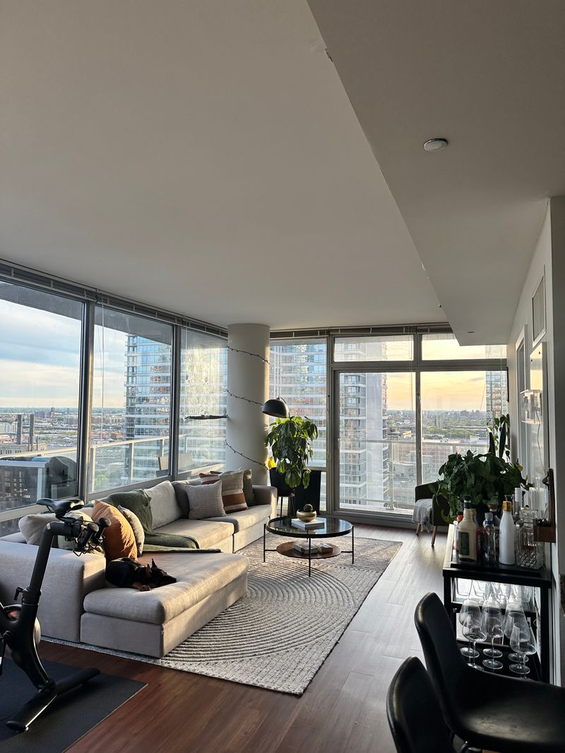 roommates in Chicago Entire Place 2Bed.1.5Bath - cirtru.com