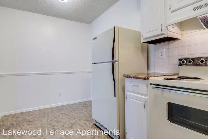 roommates in Bloomington Room3Bed.1Bath - cirtru.com