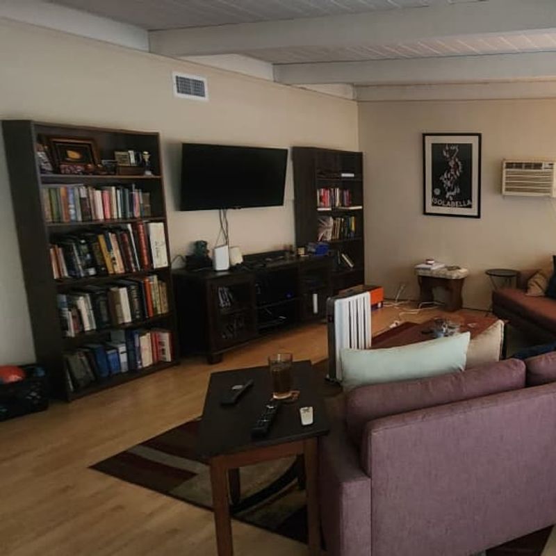 roommates in Sonoma Private Room in 3Bed.2Bath - cirtru.com
