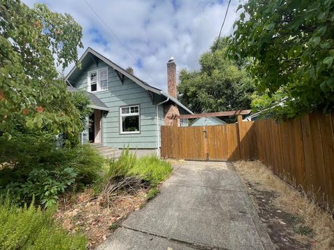 Shared Room in 2Bed.1Bath