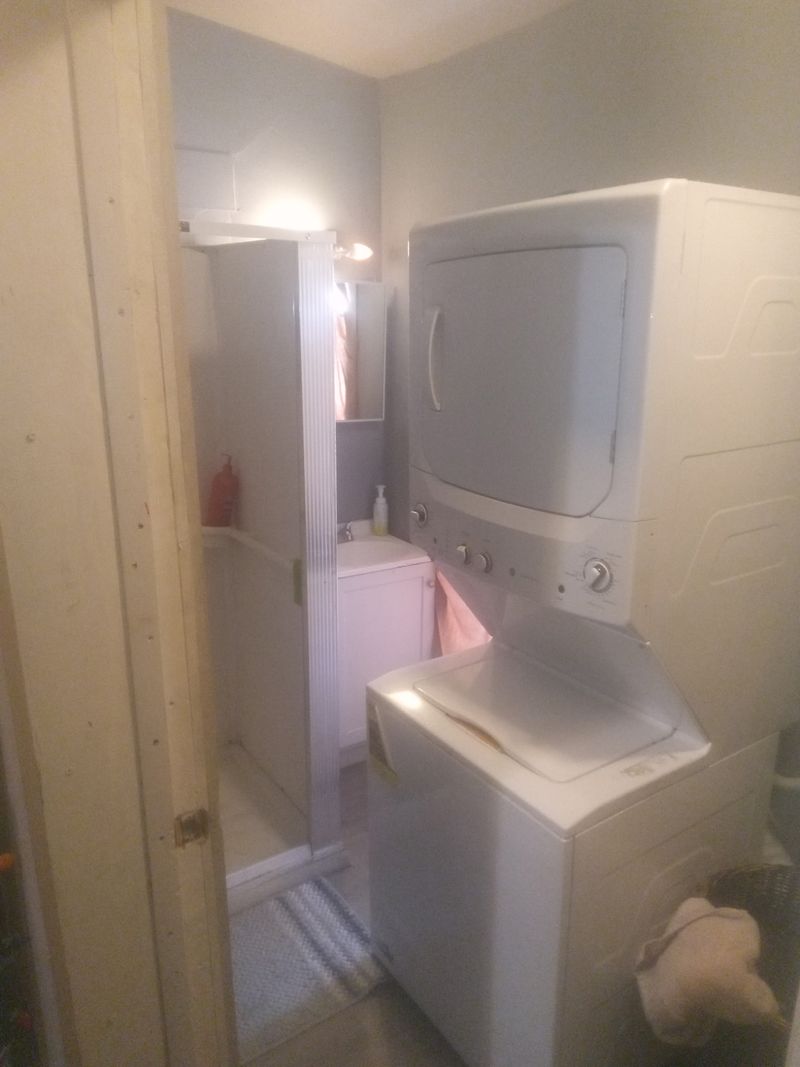 roommates in Delphi Private Room in 1Bed.1Bath - cirtru.com
